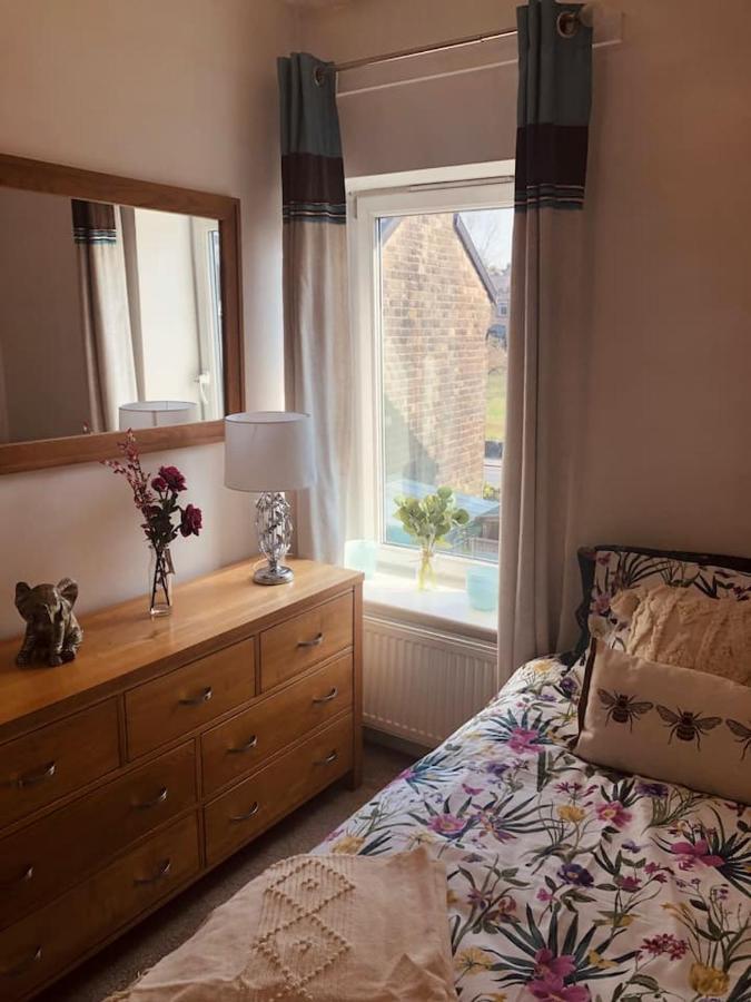 Boutique Cottage In The Heart Of Buxton Town Екстериор снимка
